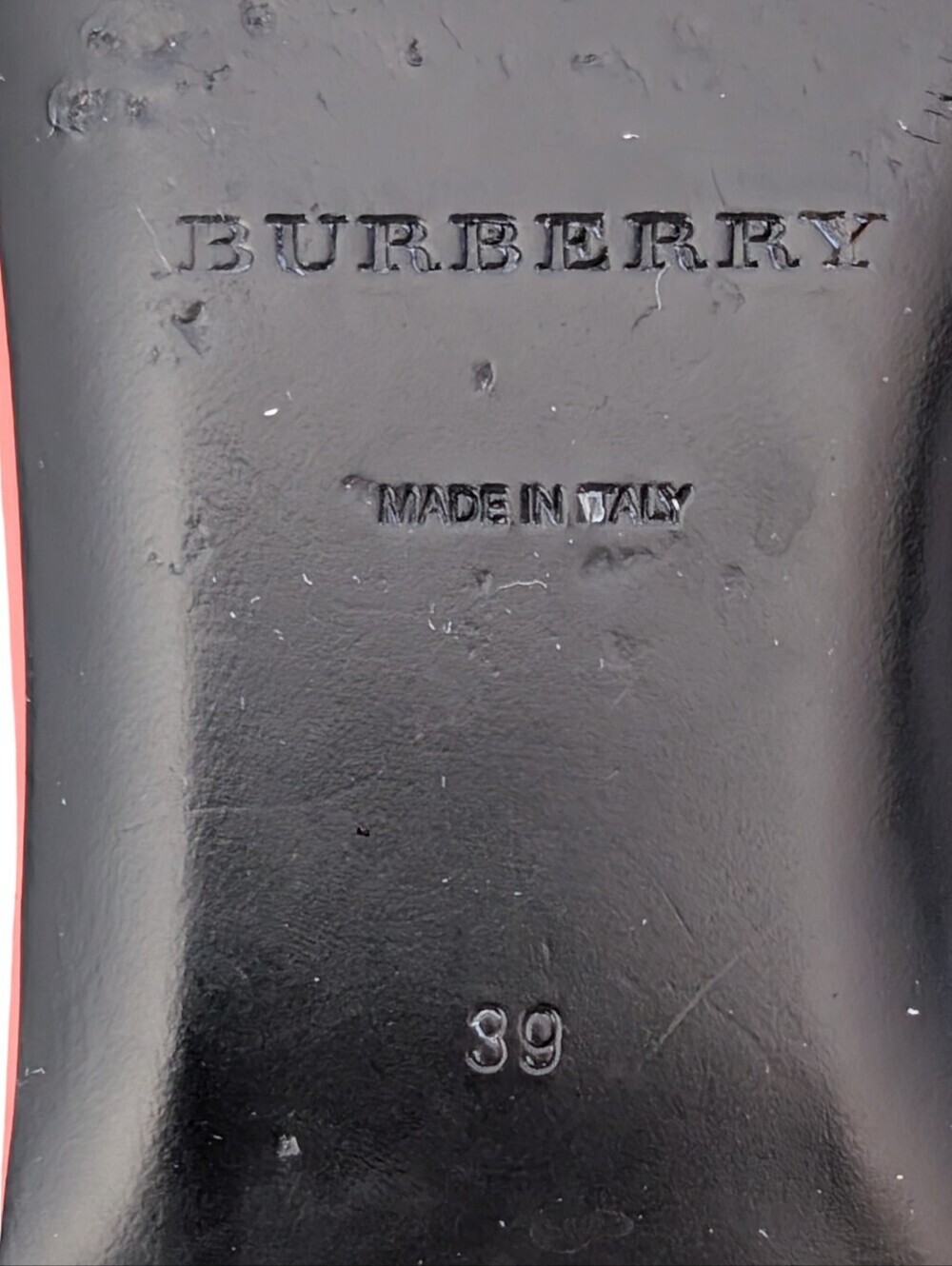 Burberry Coleford chain flat sandals in Pink Azalea patent leather Size EU 39 - Picture 12 of 12